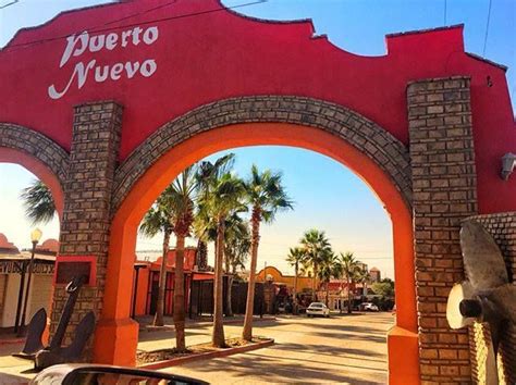 Welcome to Puerto Nuevo! #RosaritoBeach🍴 Adventure by kate_gopro | Playa de rosarito, Viajes ...