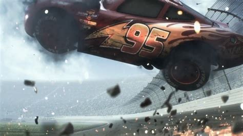 Lightning mcqueen cars 3 crash - memberlomi