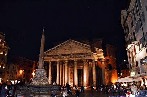 Face to face with Pantheon in Rome – Jonnie World Walker