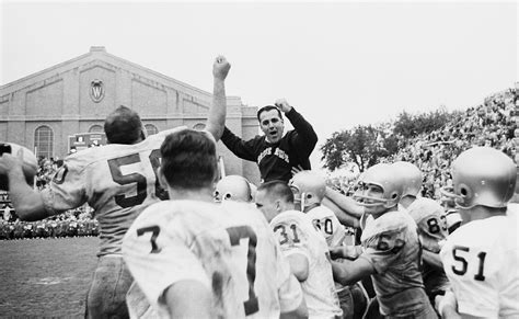 Ara Parseghian - Photos: Ara Parseghian Career Retrospective - ESPN