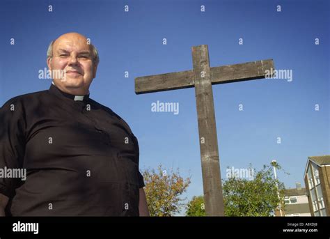 English vicar colour hi-res stock photography and images - Alamy