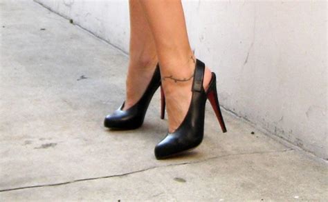 8 high heels exercises | GlamorousHeels.com