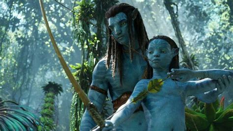 'Avatar: The Way of Water' review: James Cameron stuns with this sequel : NPR