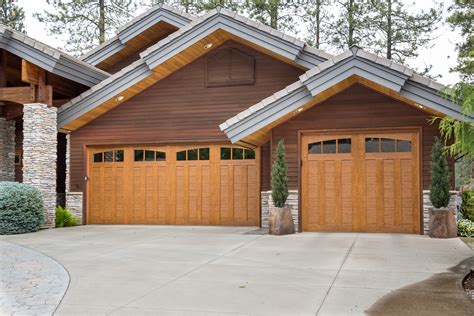 Wood Finish Clopay® Garage Doors | Natural Wood Finish