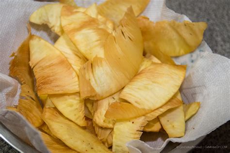 Crispy Breadfruit Chips – Things Guyana