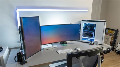 Dual Monitor and Dual Computer Setup (Mac and Windows) : r/battlestations