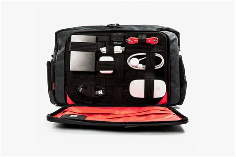 The 12 Best Tech Organization Bags for 2020 - InsideHook