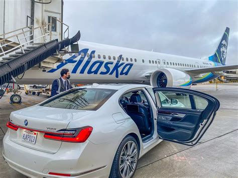 A new luxury car service at LAX is letting wealthy flyers skip the terminal by meeting them ...