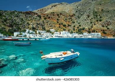 922 Loutro Greece Images, Stock Photos, 3D objects, & Vectors ...