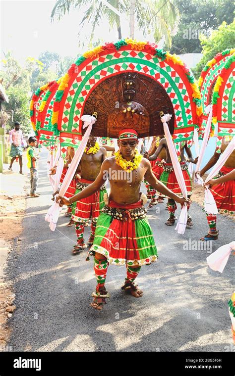 dancers of kathakali dancer,theyyam,thira,folk dancers,celebration ...