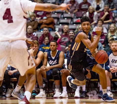 SIU men’s basketball escapes narrow victory against UIS – The Daily ...