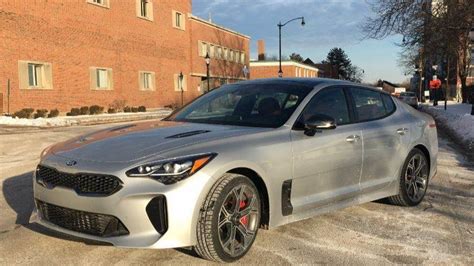 That's a Kia? Stinger puts a buzz in performance sedans | Kia Stinger Forum