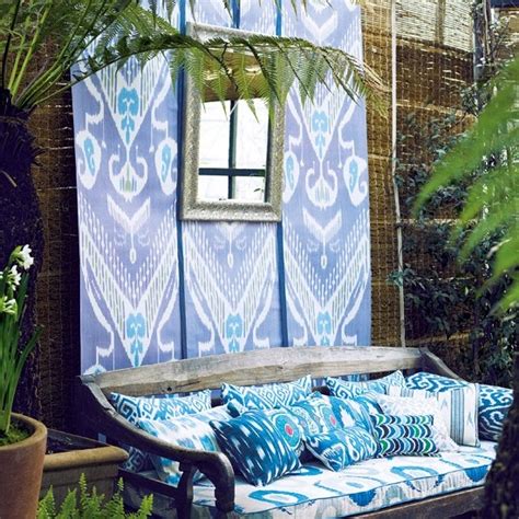 From Bali With Love: Ikat & A Balinese Daybed (From Bali With Love)