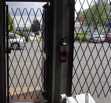 folding-gate-18 - Security Machine