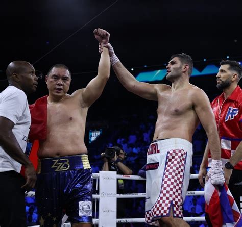 Photos: Filip Hrgovic Edges Zhang Zhilei in Tough IBF Eliminator - Boxing News