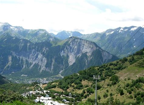 Alpe D'Huez - view from the top | Bourg d’Oisans can just be… | Flickr