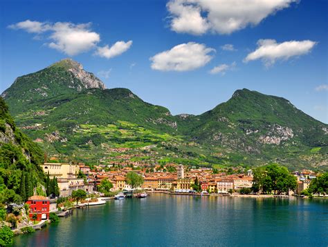 Riva del Garda Tipps für Sightseeing & Aktivitäten - Urlaubstracker.at