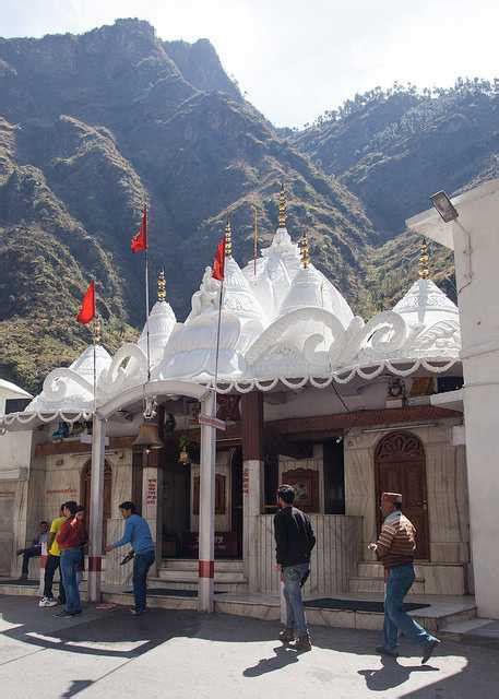 Bijli Mahadev Temple, Kullu | How to Reach, Best Time - Holidify