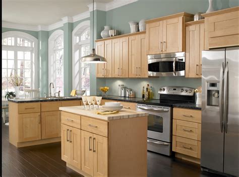 Maple cabinets + silver hardware | Kitchen layout, Maple kitchen ...