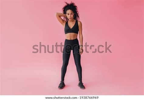 19,749 Fitness Woman Pink Top Images, Stock Photos & Vectors | Shutterstock