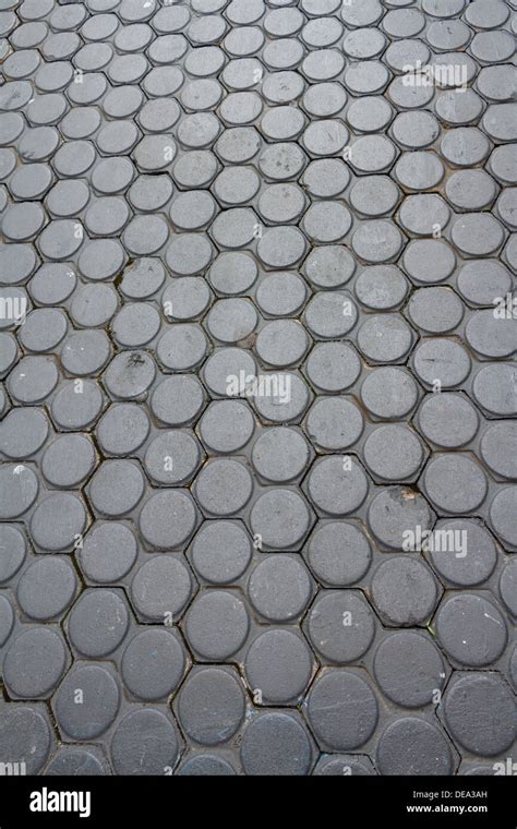 Hexagonal paving hi-res stock photography and images - Alamy