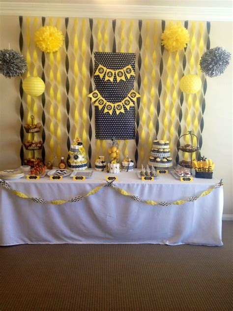 Mommy to bee baby shower. Bumble bee theme shower Bumble Bee Birthday ...