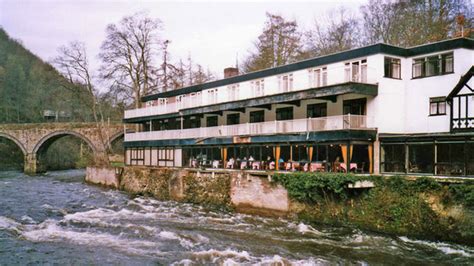 llangollen.com - Chainbridge Hotel