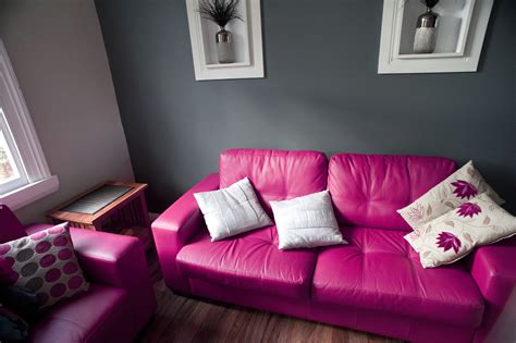 Free Stock Photo 8837 Pink lounge suite | freeimageslive