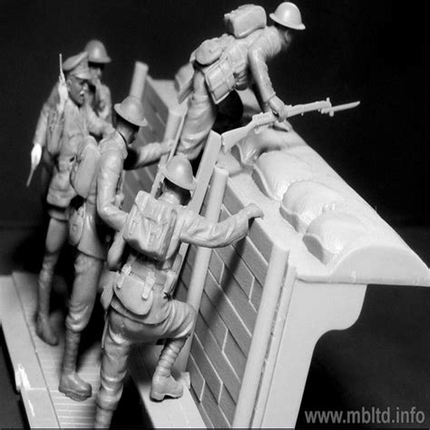 Scale Model Kit 1/35 WWI British Infantry Before the Attack trench ...