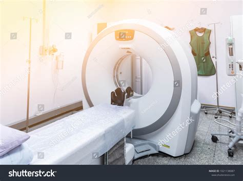 Ct Scan Machine Room Medical Equipment Stock Photo 1021138087 | Shutterstock