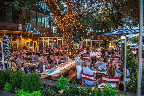 12 Best Outdoor Restaurants in Austin - Take More Adventures