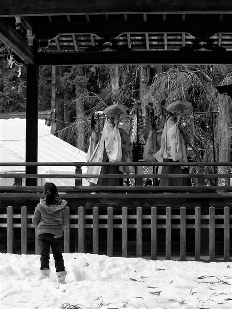 Japan's New Year's Day of 2019. At a shrine. on Behance