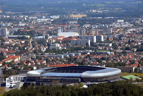 File:Klagenfurt Waidmannsdorf Woerthersee Arena 09092008 55.jpg ...