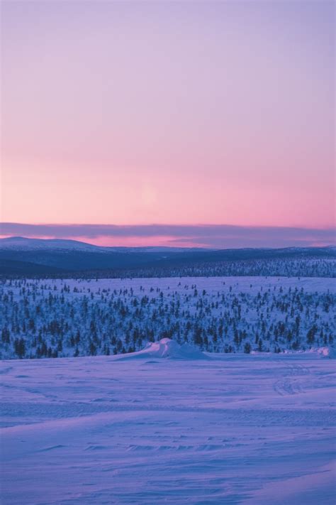 STAYING IN A GLASS IGLOO IN FINLAND - Planes Viajeros