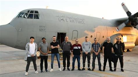 More UAE medical volunteers head to field hospital in Gaza - Yemen Online