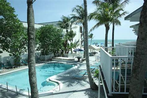 Sarasota Beach Hotels - Oceanfront Hotels From $58 | Travelocity | Beach hotels, Sarasota hotels ...