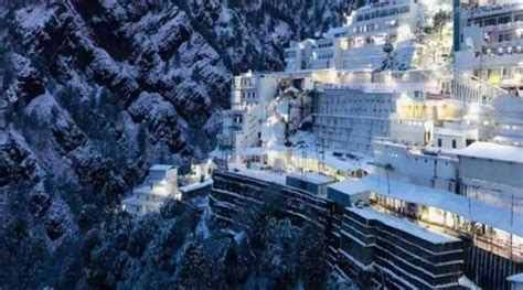 Best Time To Visit Vaishno Devi Temple (Temperature & Weather) | Travel Character