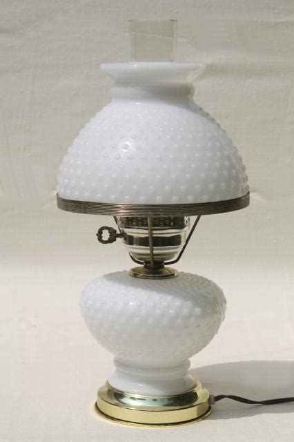 vintage hobnail milk glass student lamp, table lamp w/ milk glass lamp shade