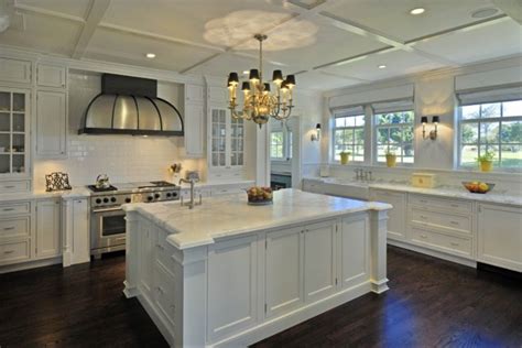 home trends Antique White Kitchen Cabinets With Dark Wood Floors Discover Different W… | Antique ...