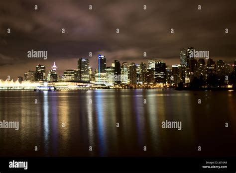 Vancouver Skyline Canada dwntown Night Photography Stock Photo - Alamy