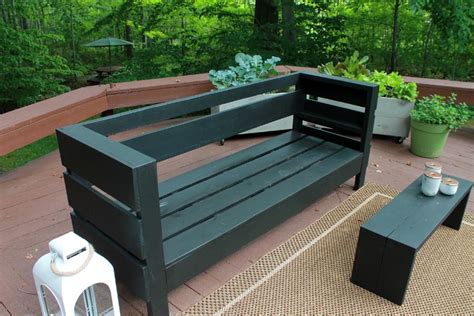 Simple Outdoor Bench/Coffee Table | Kreg Tool