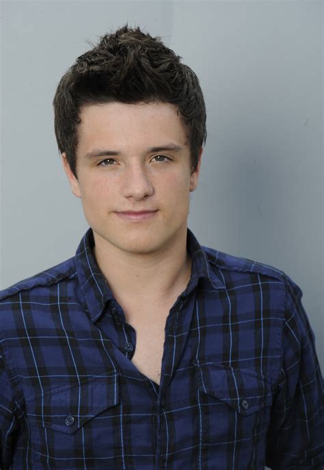 New/Old photos of Josh - Josh Hutcherson Photo (36305698) - Fanpop