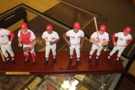 1975 Cincinnati Reds Danbury Mint Big Red Machine Team Figurine | eBay