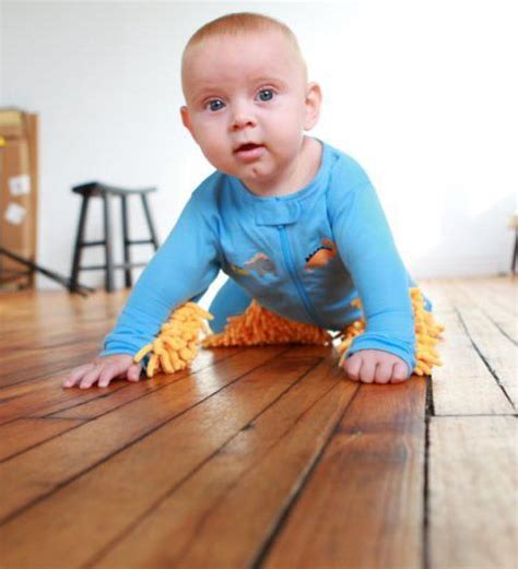 Baby Mops, Footed Pajamas Made So Babies Can Clean Floors... im to lazy ...