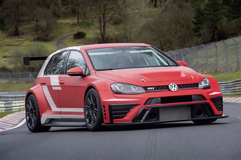 Volkswagen Golf GTI Clubsport S (10)