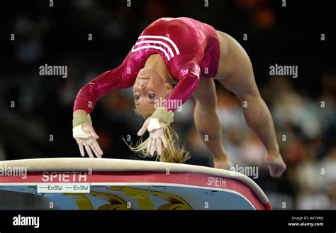 Artistic Gymnastics vault Samantha PESZEK USA Artistic Gymnastics World ...