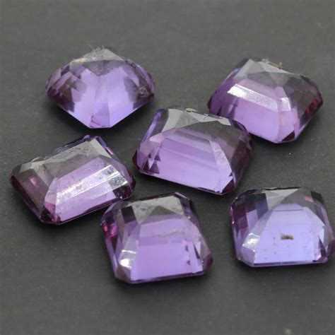 Loose 110.67 CT Synthetic Corundum Gemstones | EBTH