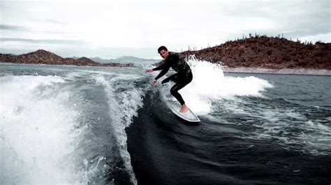 Wakesurf tricks - Shove it 360 Relaxica surf - YouTube