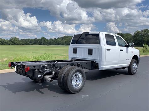 New 2020 Ram 3500 Chassis Cab Tradesman 4WD Crew Cab Chassis-Cab