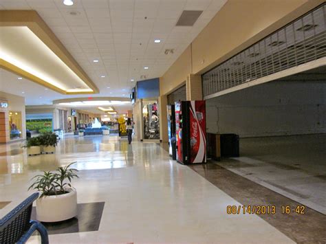 Trip to the Mall: Cross County Mall- (Mattoon, IL)